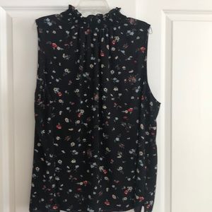 Vince Camuto 3x Ditsy Floral Crepe Tank